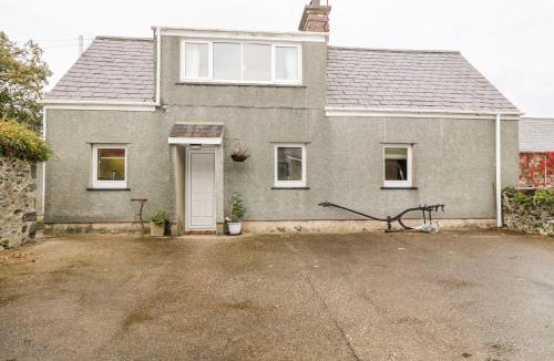 Llannor House | Y Bwthyn