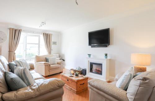 Edern Apartment | Y Gyfrinach