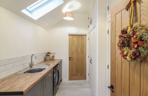 Cwmtirmynach Cottage | Y Stabl
