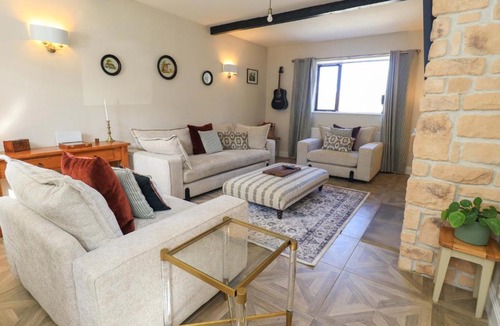 Mealsgate House | Yew Tree Cottage