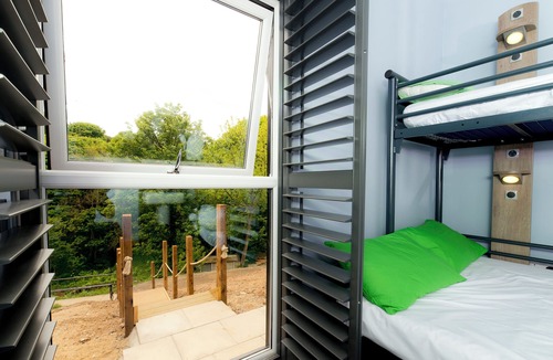 Fylingdales Hostel | YHA Boggle Hole - Hostel