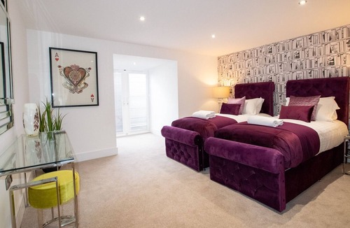 Cotham Apartment | Your Apartment Rowan Tree - No 1