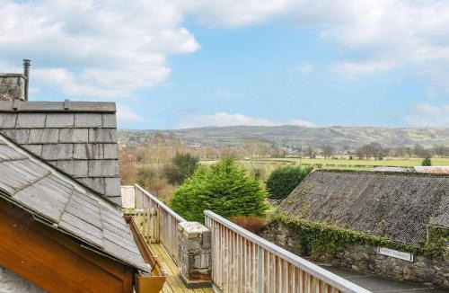 Llanrhychwyn House | Yr Hafod
