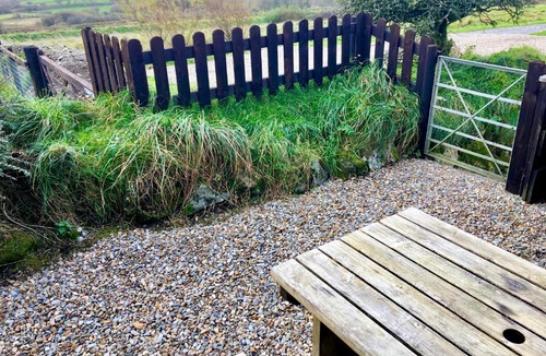 Rosebush House | Ysgol Hill Cottage