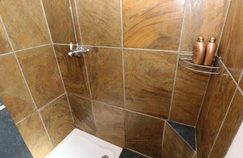 Rosebush House | Ysgol Hill Cottage