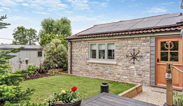 1 Bed in Shepton Mallet (oc-94296)