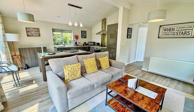 1 bedroom accommodation in Raywell, Beverley in Cottingham