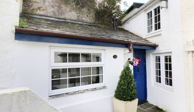 13 Castle Hill, Lostwithiel