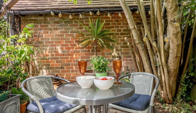 2 Bed in Westerham (oc-88626)