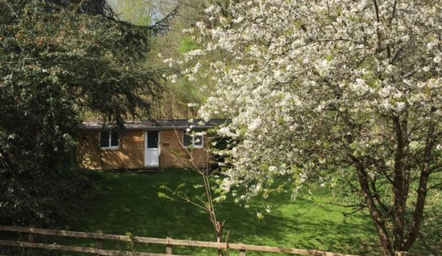 2 Bed in Newton Abbot (oc-woodc)
