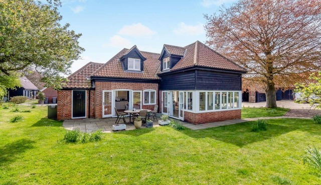 2 Bed in Sudbourne (oc-lodfb)