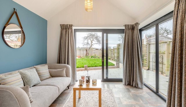 2 Bed in Thornford (oc-h34504)