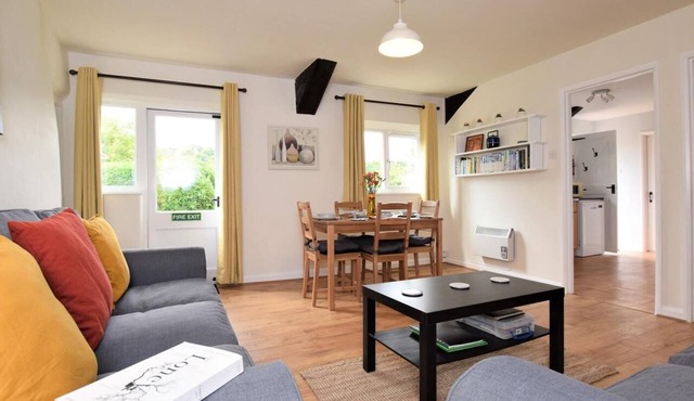 2 Bed in Tiverton (oc-shayn)