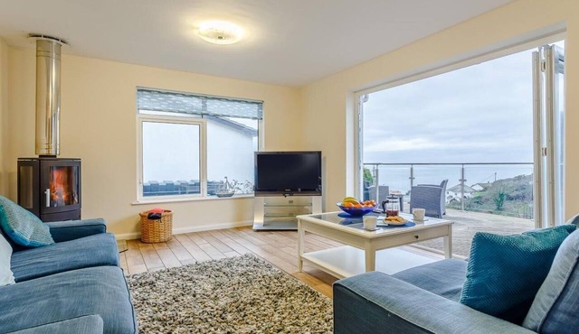 2 Bed in Torpoint (oc-75402)