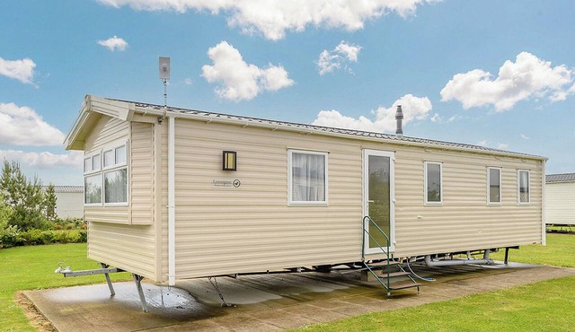 2 bedroom accommodation in Mablethorpe