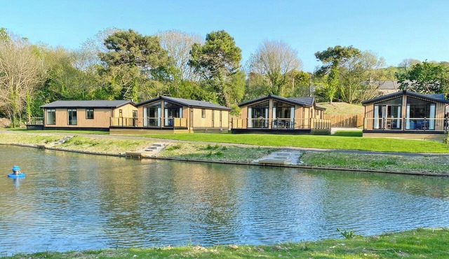 2 bedroom accommodation in Perranporth