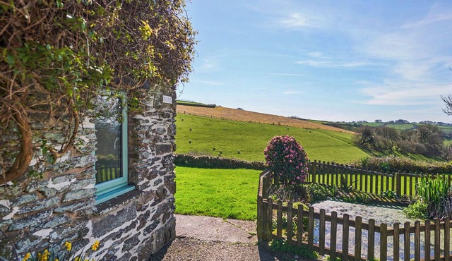 2 bedroom accommodation in Barnstaple