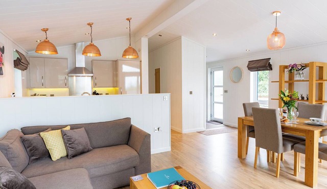 2 bedroom accommodation in Cannington in Cannington