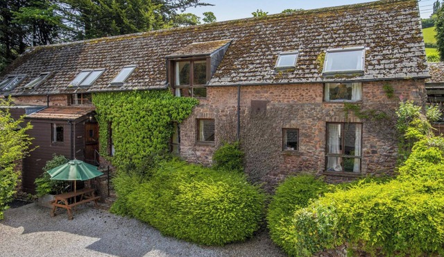 2 bedroom accommodation in Timberscombe, near Minehead