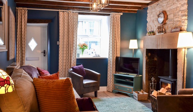 2 bedroom accommodation in Tideswell, near Buxton