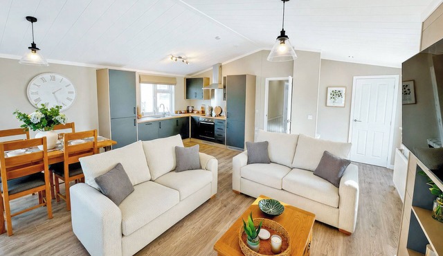 2 bedroom accommodation in Market Bosworth, near Nuneaton in Sawley