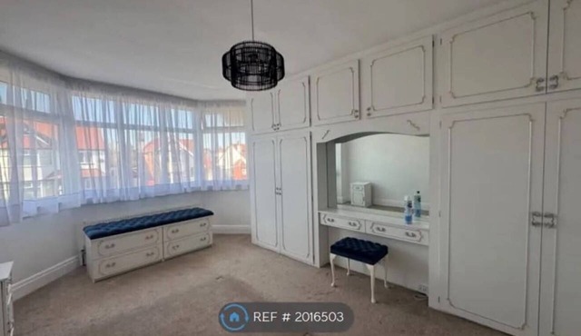 3-Bed Home | Spacious, Modern & Fully Equipped