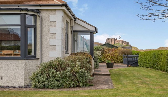 3 Bed in Bamburgh (oc-l31103)