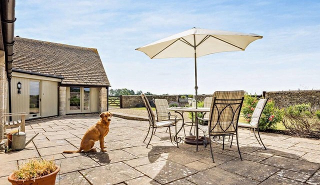 3 Bed in Cirencester (oc-57686)