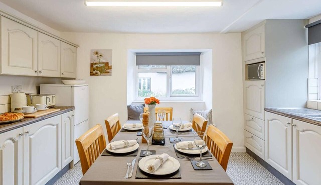 3 Bed in Cullompton (oc-85389)