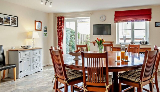 3 Bed in Eastbourne (oc-ehc26)