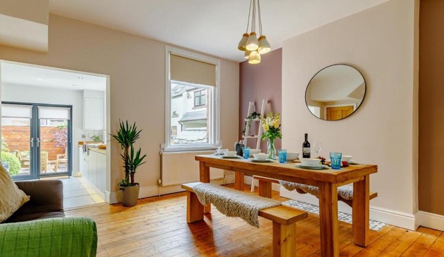 3 Bed in High Peak oc-88180