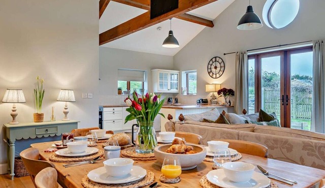 3 Bed in Sherborne (oc-44051)