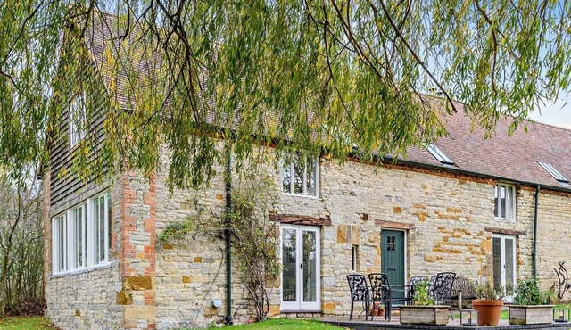3 Bed in Stratford -upon- Avon (oc-54081)