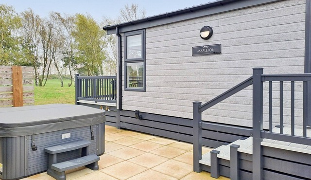 3 bedroom accommodation in Addlethorpe
