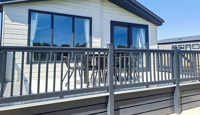 3 bedroom accommodation in Addlethorpe