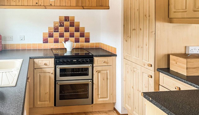 3 bedroom accommodation in Carnforth in Carnforth