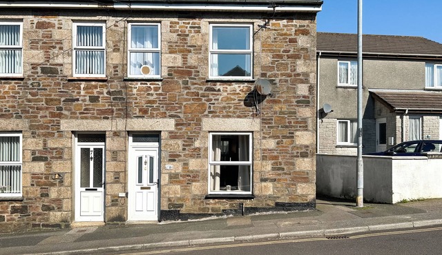 3 bedroom accommodation in Redruth