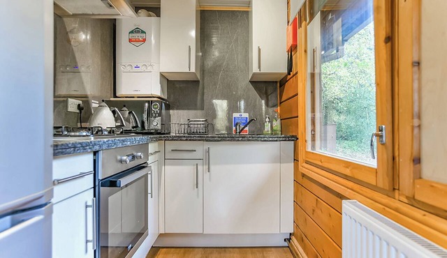 3 bedroom accommodation in Caerwys, Flintshire in Mold