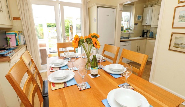 32 Cranleigh Close in Bournemouth