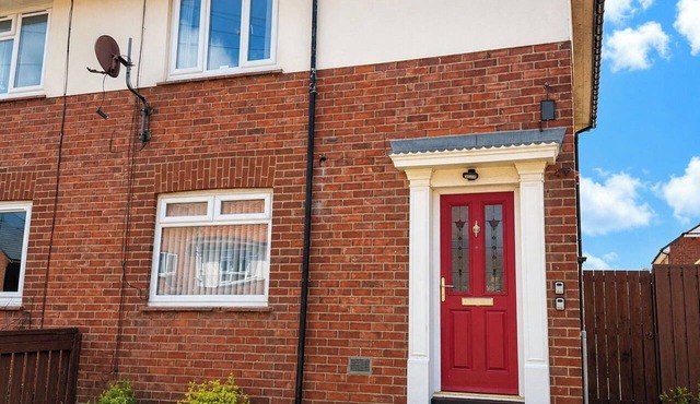3BR Hastings House | Contractor Friendly