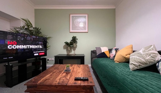 4 Bed Comfy Getaway