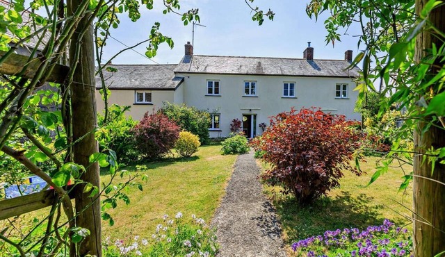 4 Bed in Barnstaple (oc-05560)
