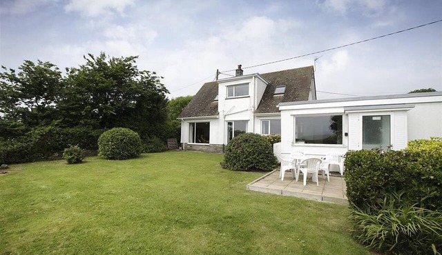 4 Bed in Gower (oc-hh45)