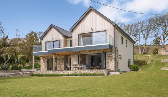 4 Bed in West Lulworth (oc-m36614)