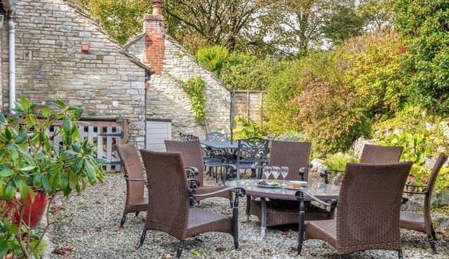 4 Bed in Worth Matravers (oc-ic175)