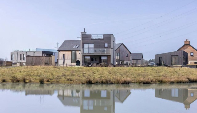 4 bedroom accommodation in Dorchester