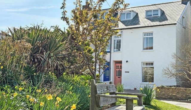 4 bedroom accommodation in Crantock