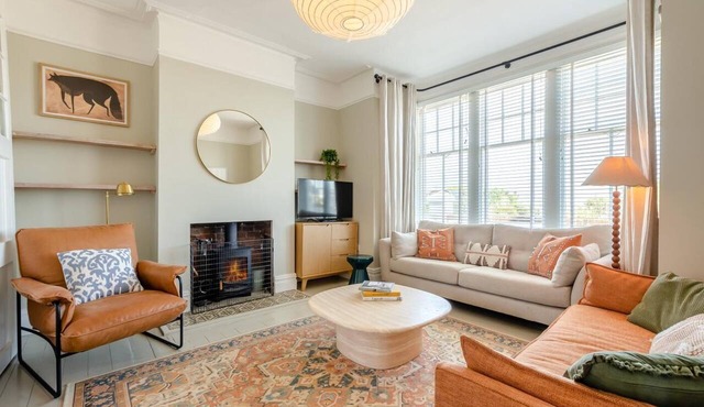 5 Bed in Pevensey Bay (oc-bt107)