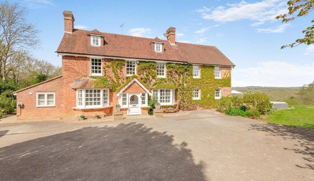 6 Bed in Hadlow Down (oc-g36329)