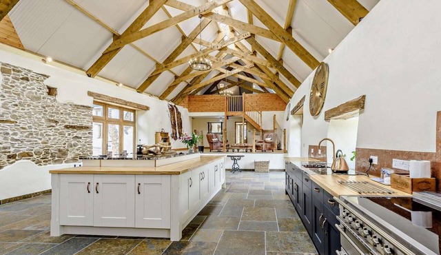 6 Bed in Torrington (oc-81519)